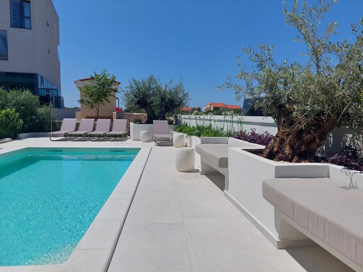 Villa Cala, Hotel Rooms&Apartments Novalja Exterior photo